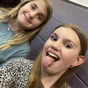 Meet your Posher, Paige